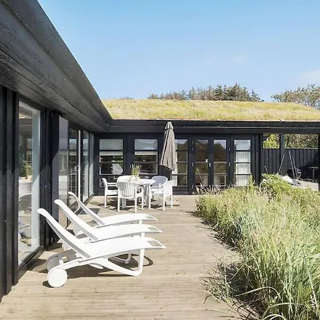 Huset Ved Havet 度假居 *